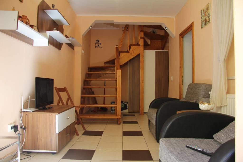 Apartament Simon בראשוב מראה חיצוני תמונה